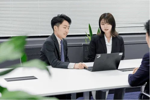 14:00　顧客との打ち合わせ